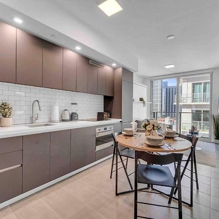 Апартаменты Breathtaking 1Br In The Heart Майами Экстерьер фото