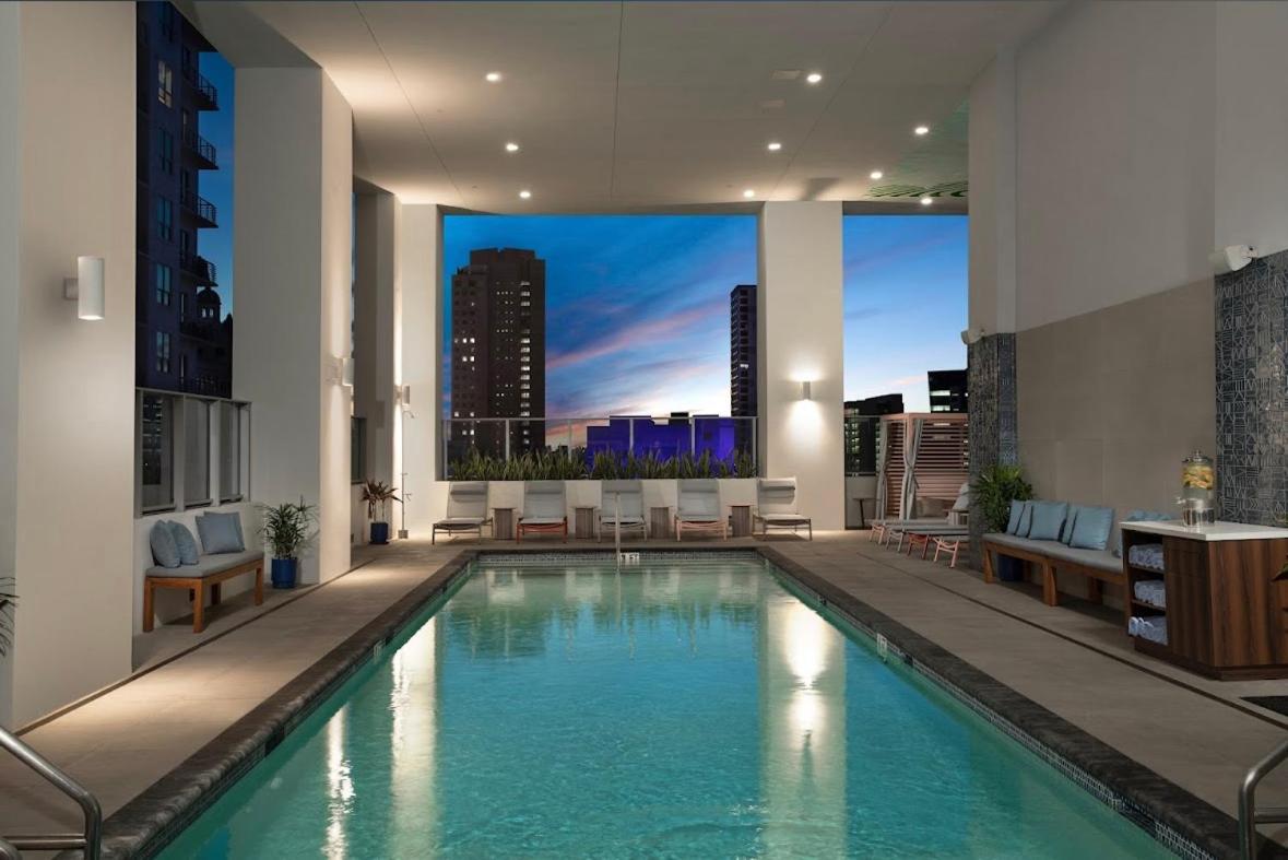 Апартаменты Breathtaking 1Br In The Heart Майами Экстерьер фото